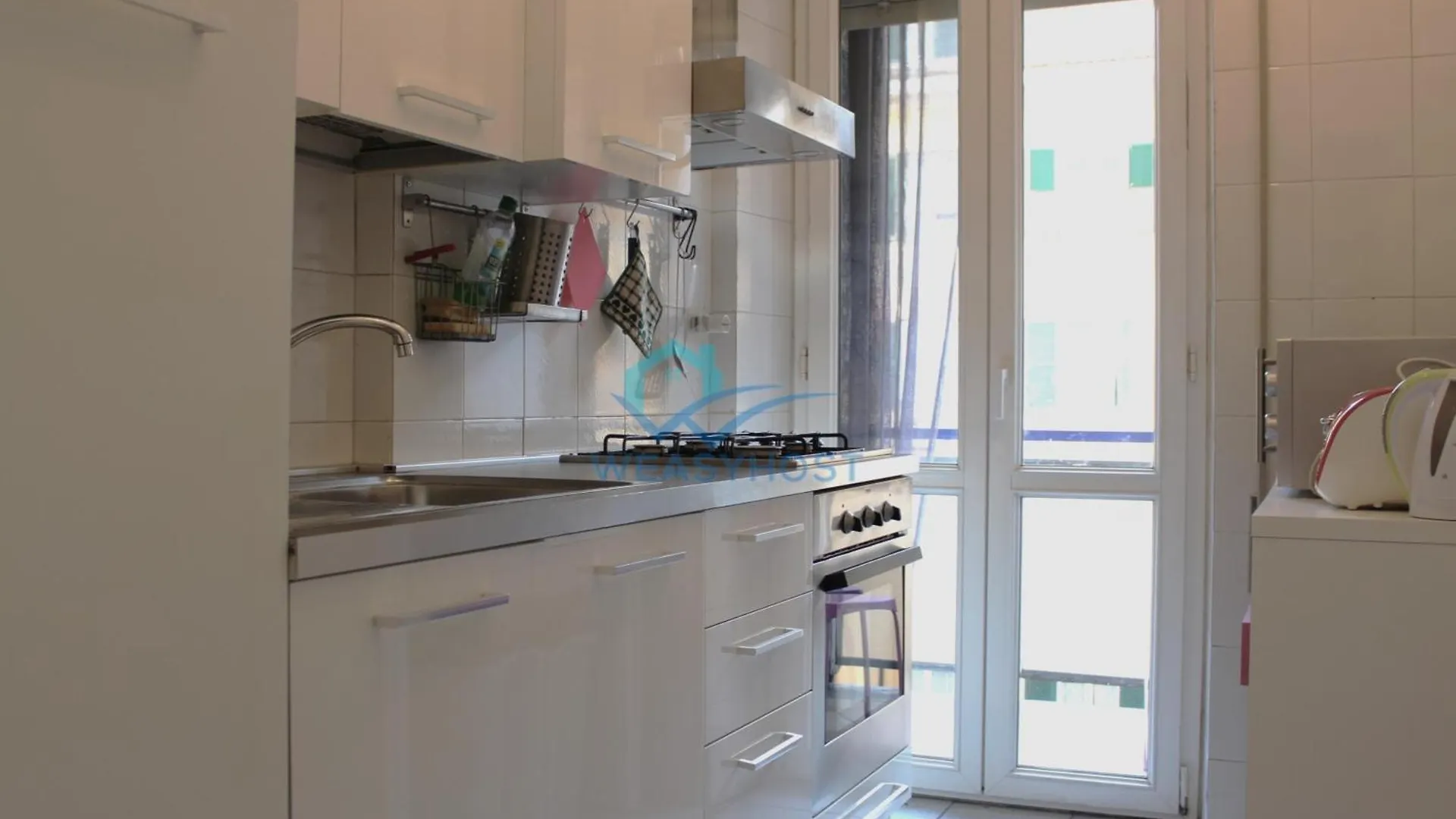 Cozy Haven Near Caracalla Baths Your Home In San Giovanni Rome 0*,